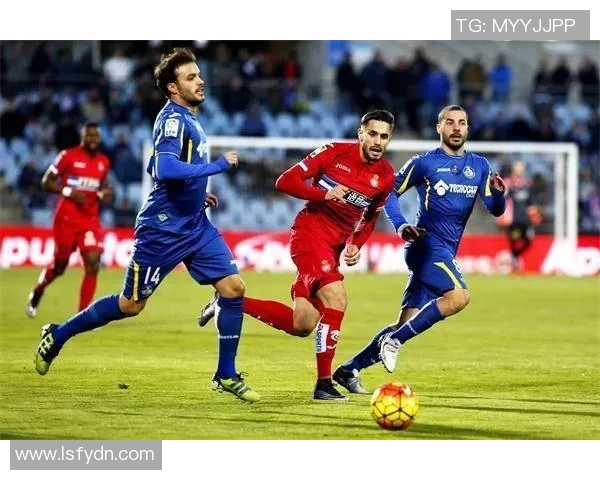 杭州足球队创新盯防战术解析及其对比赛的深远影响