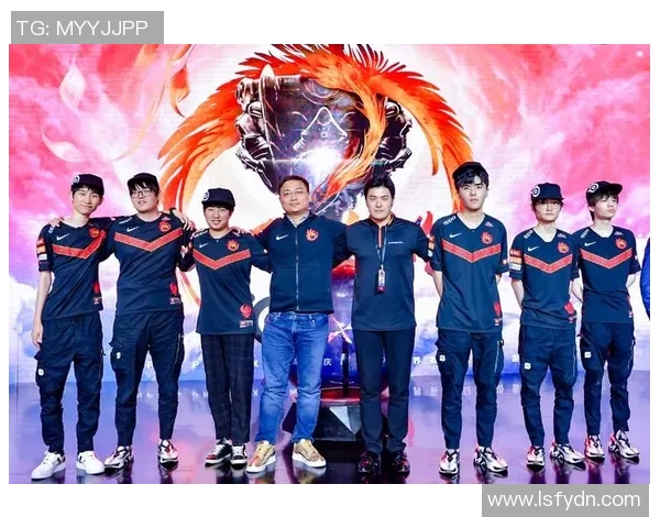 CSGO战术解析：深入探讨FPX的包夹策略与执行技巧